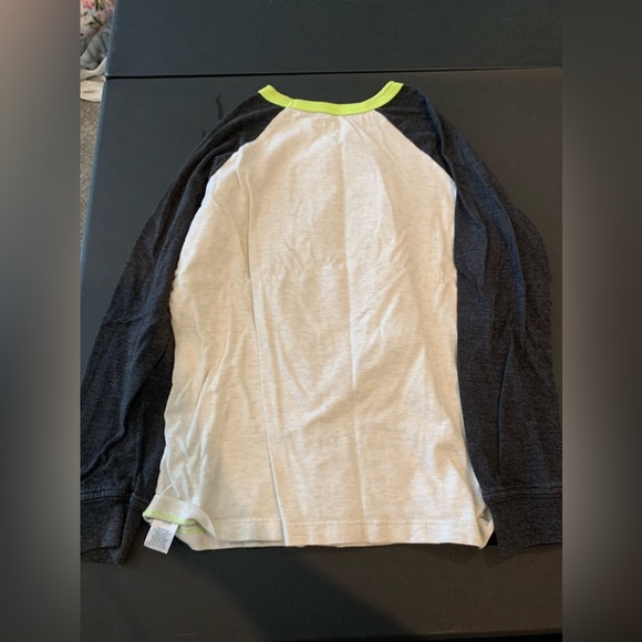 Osh Kosh #9 Long Sleeve Shirt Size 8 Boys - Picture 4 of 4